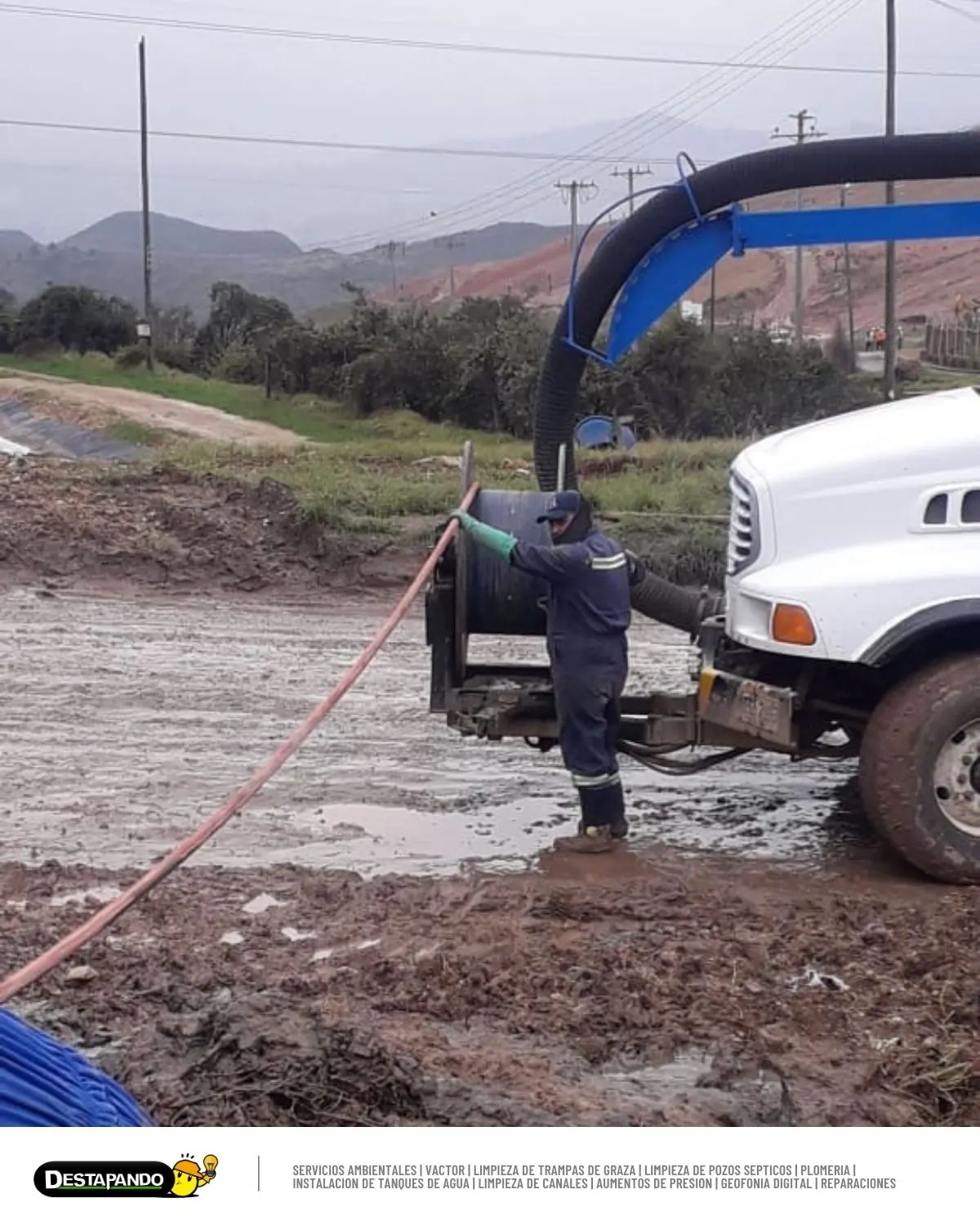 Camión Vactor en operación en Bogotá